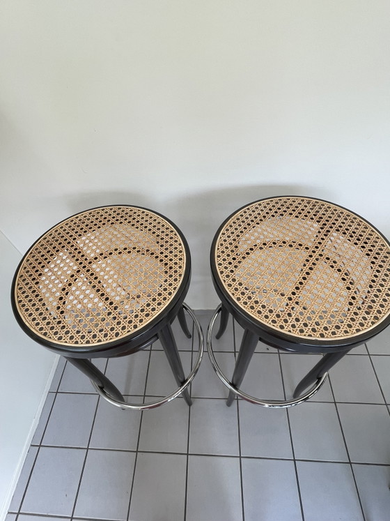 Set di 2 sgabelli da bar Thonet (modello 204RH) – Design vintage del 1987 – Wood, Rattan (photo 6 of 7)
