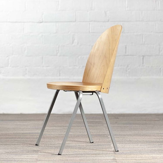 Image 1 of Silla de recibidor apilable Common Too