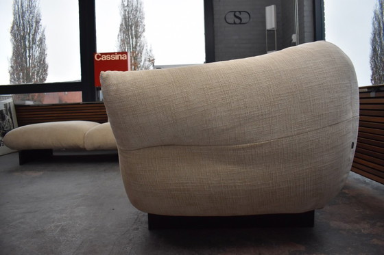 Image 1 of Canapé-lit Cassina Moncloud design, état neuf.