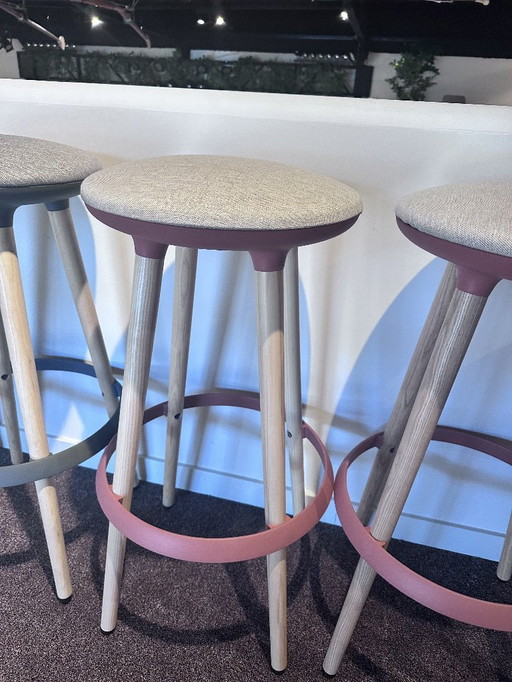 3 muletas Narbutas rosas