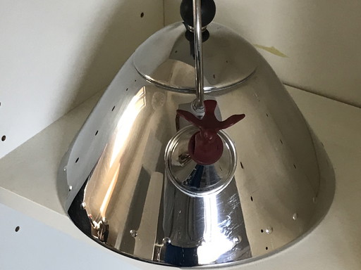 Bollitore a fischietto Alessi di Michael Graves
