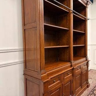 Grande libreria classica inglese Eichholtz, Librerie, Legno, Marrone (foto 8 di 20)