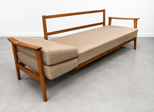 Panca-letto vintage di design scandinavo degli anni '60