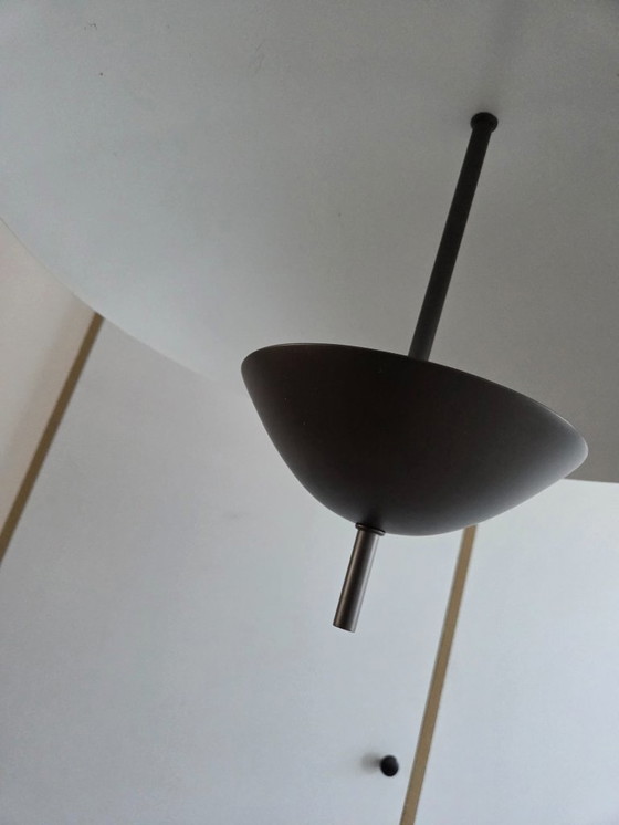 Image 1 of Lámpara colgante Lod de Ferm Living, hierro con acabado en negro