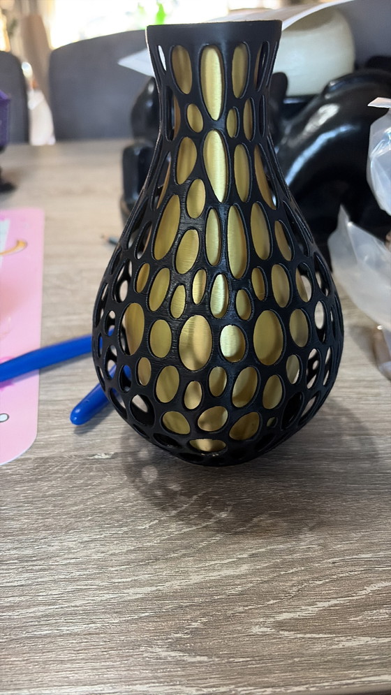 Image 1 of Leuke 3d gemaakte decoratie! Vasen fruitschalen van alles :)