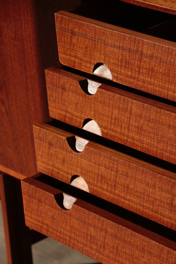 Image 1 of Large Scandinavian teak sideboard – Danish design – 1960s