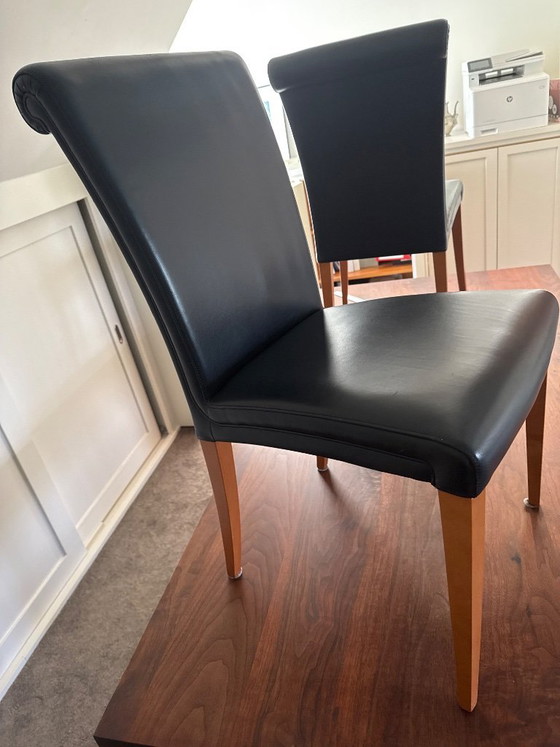 Image 1 of 4 Poltra Frau blauw lederen eetkamerstoelen