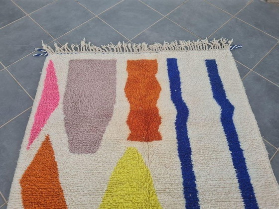 Image 1 of Moroccan wool rug 250cm x 150cm