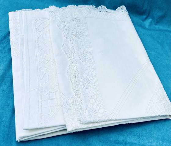 Image 1 of Vintage white pillowcases with lace & monogram**