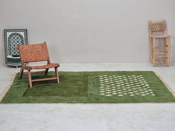 Image 1 of Berber rug in natural wool, handwoven using traditional methods, 1.5/2.5 m
