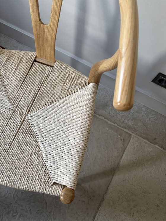 Image 1 of Sedie da pranzo in legno Wishbone (set di cinque)