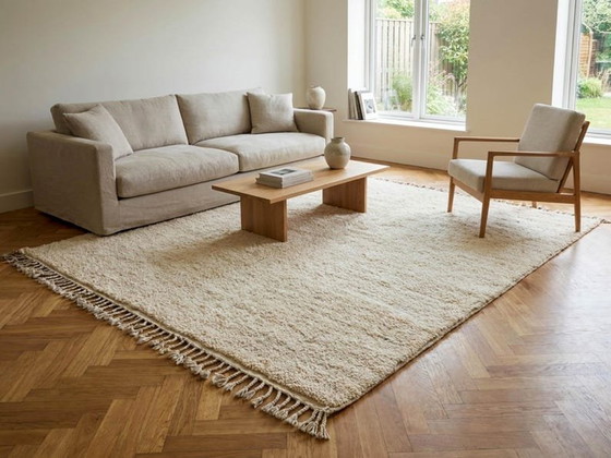 Handgefertigter einfacher Berber-Teppich aus Naturwolle 200/300cm – Teppiche & Läufer, Wool (photo 5 of 7)