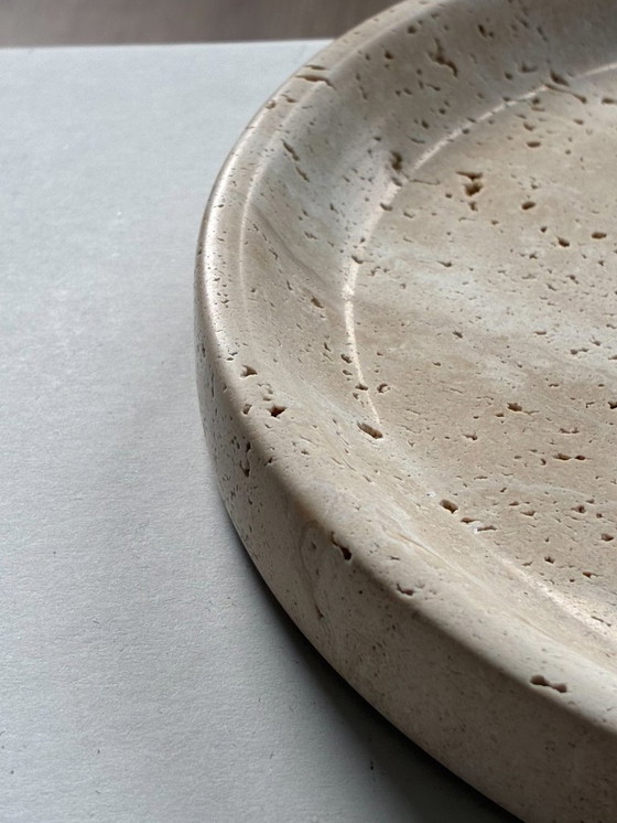 Image 1 of Studio round travertine marble serving platter / travertine marble tray – minimalist design