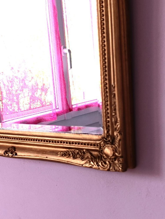 Image 1 of Specchio da parete in stile barocco