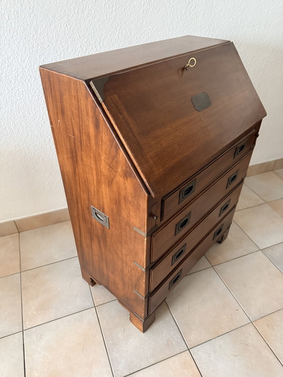 Image 1 of Bureau de secrétaire de style campagne anglaise – Mobilier militaire de campagne