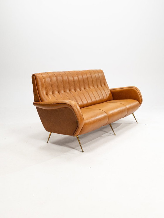 Image 1 of Dreisitzer-Sofa aus Skai-Holz mit Messingfüßen im Stil von Marco Zanuso, 1950er Jahre