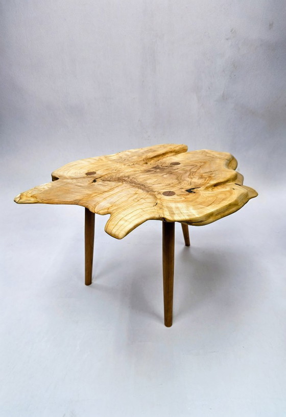 Image 1 of Decorative side table in Cherry