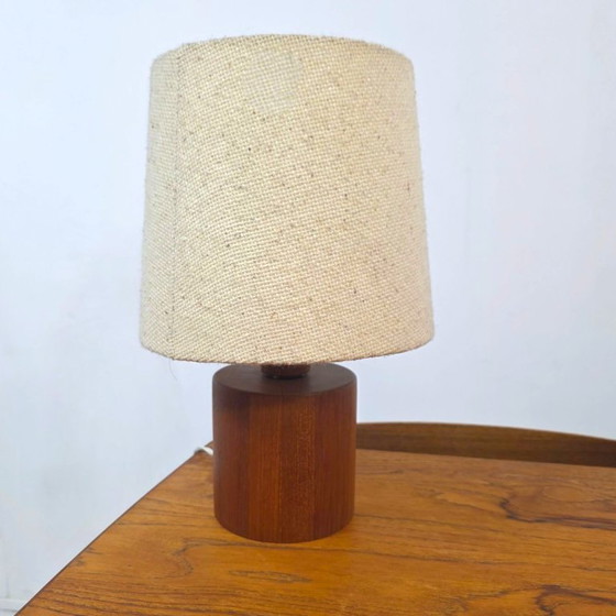 Image 1 of Lámpara danesa de teca, diseño de mediados de siglo de los años 60