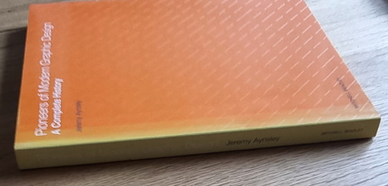 Image 1 of Pioneers of modern graphic design 