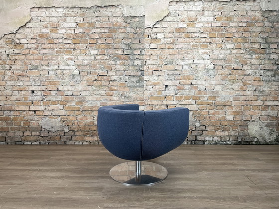 Image 1 of B&B Italia Fauteuil Tulip bleu foncé