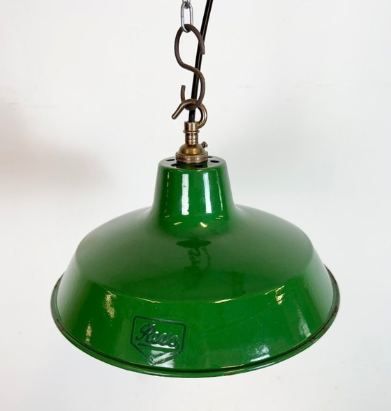 Image 1 of Industriële groene emaille fabriekshanglamp van Revo, jaren 50