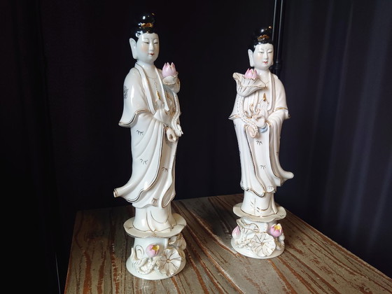 Image 1 of Vintage porcelain statues Guanyin (mirrored)