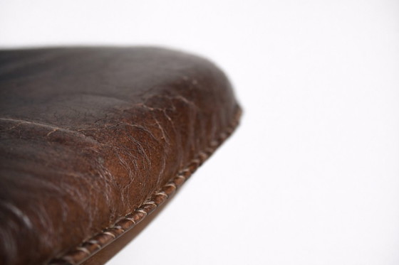 Image 1 of Vintage Mid-Century Danish Modern Brown Leather Adjustable Easy Chair & Ottoman Set from Berg Furniture, 1970s, Set of 2