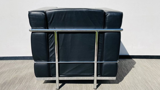Image 1 of Paar Le Corbusier LC2-stijl fauteuils. Vintage