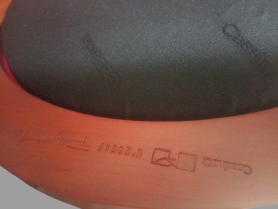 Image 1 of Set da pranzo Cassina di Frank Lloyd Wright Husser – Tavolo + 6 sedie a botte