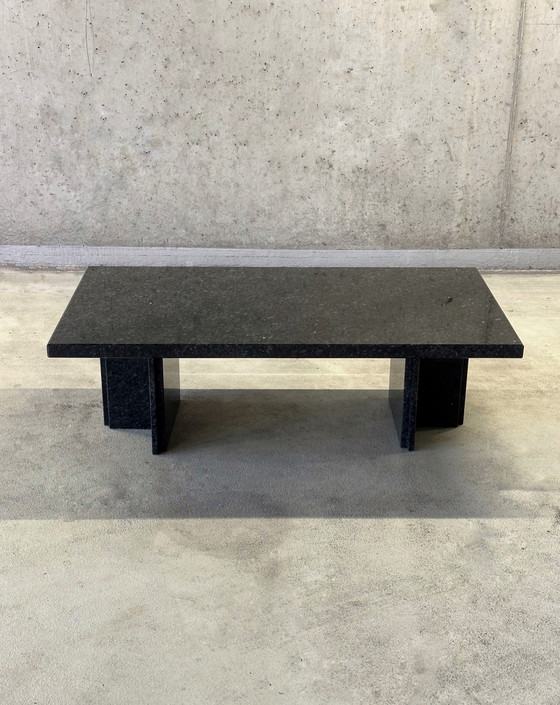 Image 1 of Vintage granieten / natuursteen salontafel 