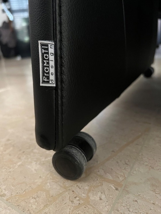 Image 1 of 6 sedie da pranzo FraMaTi Design in pelle Semira nera NUOVE CONDIZIONI