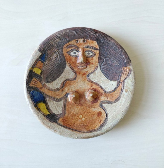 Image 1 of Letrero mural Dolores Porras sirena