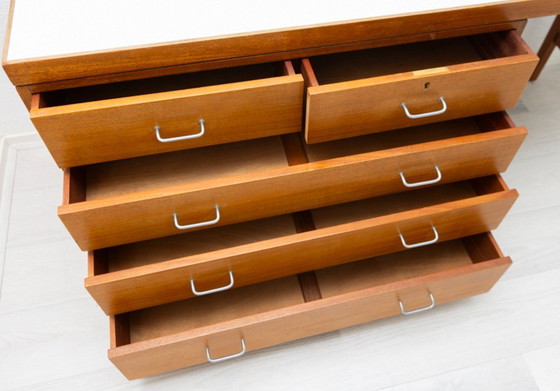 Image 1 of Retro-Kommode/Schreibtisch von Papworth Industry