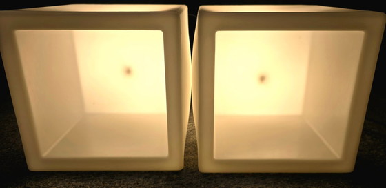 Image 1 of Set di 2 cubi luminosi "lux-us" in polietilene – Max Kistner – 42 x 42