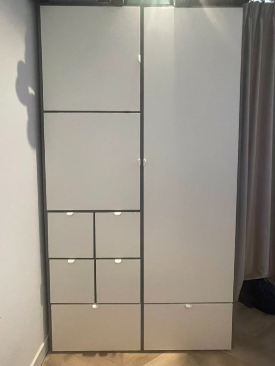 Image 1 of Armario Ikea, Visthus, gris, 122x59x216cm