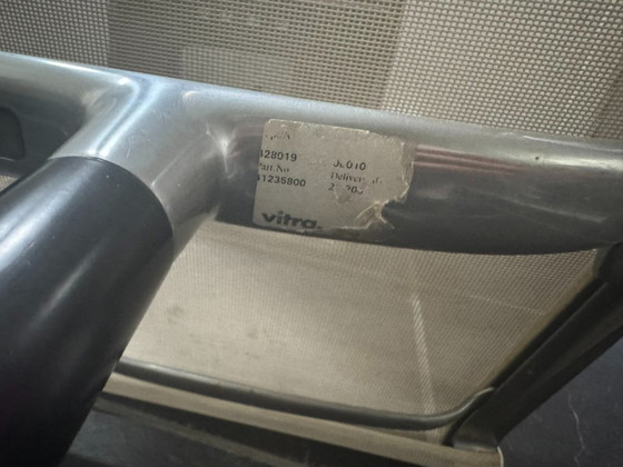 Image 1 of Vitra Eames Aluminum Chair EA 106 (set of 4) White Netweave