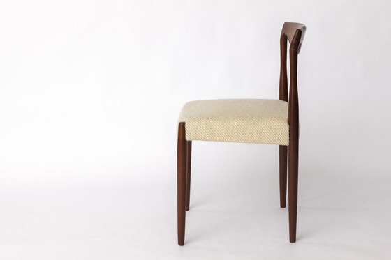 Image 1 of Chaise de salle à manger vintage en teck par Rolf Rastad & Adolf Relling pour Gustav Bahus, Norvège, 1960s - Bambi Series