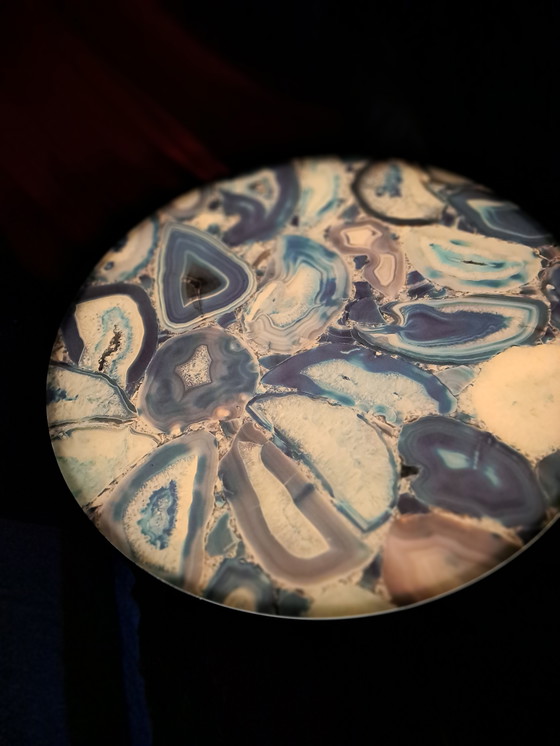 Image 1 of 1x Vintage Round Table With Lighting