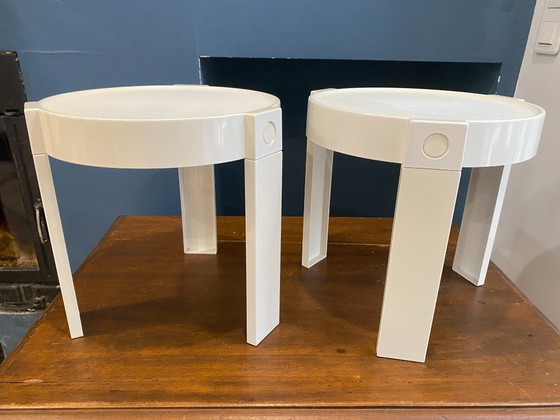 Paire De Tables Basse Appoint Chevet Gigogne Ronde Marc Held Pour Prisunic 1970 – Plastic (photo 9 of 15)