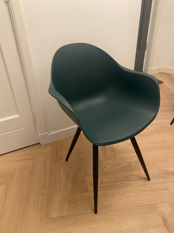 Image 1 of 4 bucket chairs, brand Label 51