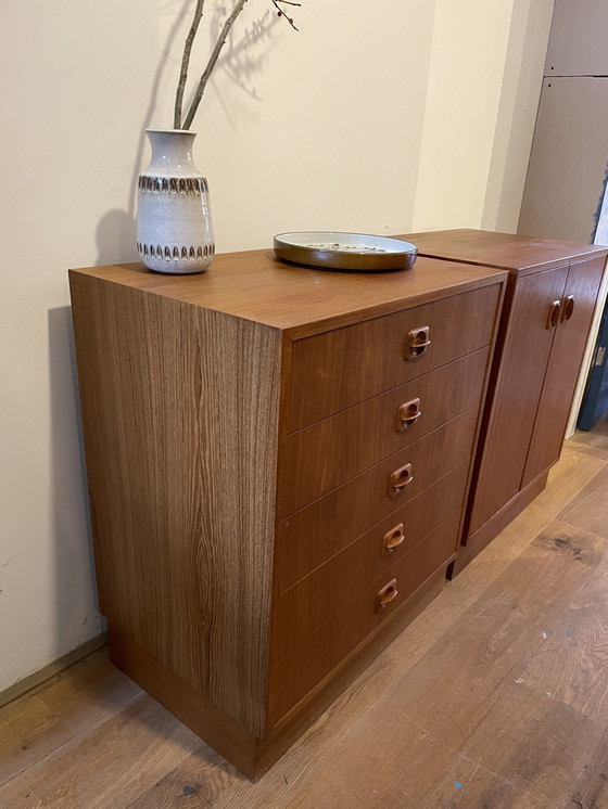 Image 1 of Cassettiera vintage danese Ladekast in teak, design di metà secolo