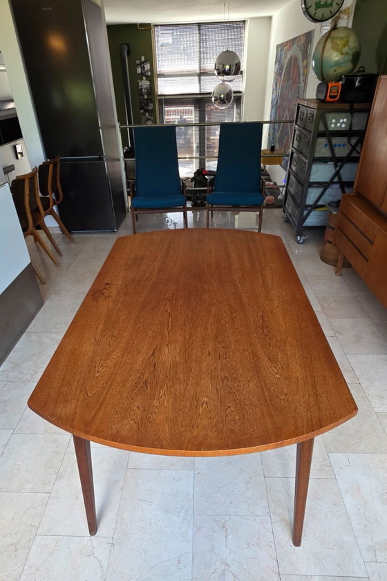 Image 1 of Round/rectangular teak dining table Louis van Teeffelen for webe