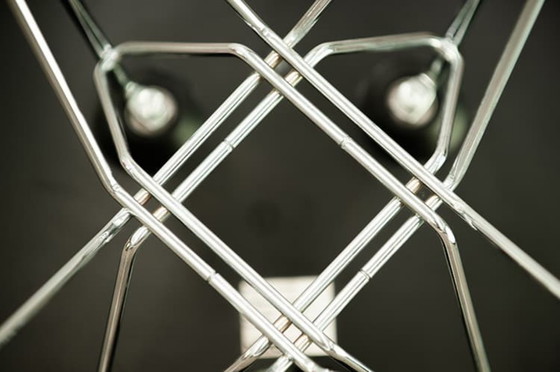 Image 1 of Silla Vitra Eames Plastic Chair Dsr Club