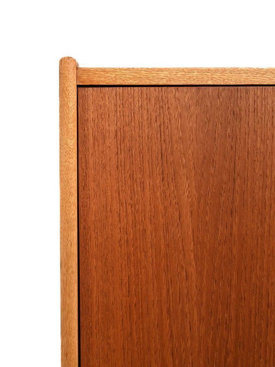Image 1 of Elegant-lined Scandinavian 1960s sideboard