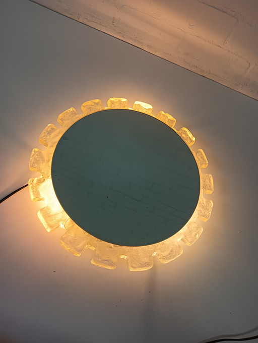 Egon Hillebrand, illuminated mirror