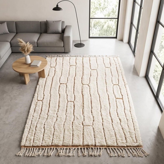 Traditional Custom-Made Pure Wool Rug 2/3 m – Rugs & carpets (photo 6 of 6)