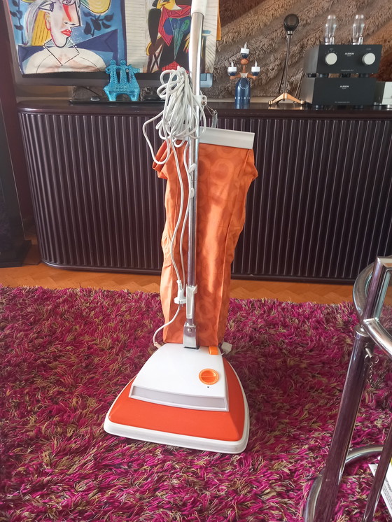 Image 1 of Vintage stofzuiger