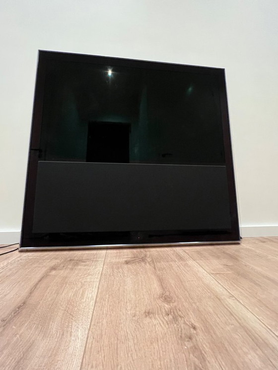 Image 1 of B&O Bang & Olufsen BeoVision 10 40"