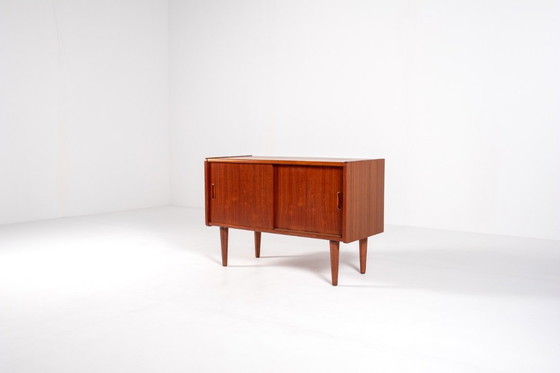 Image 1 of Mobiletto in teak di metà secolo, credenza scandinava, anni '60