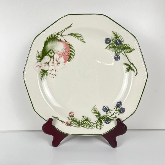 Image 1 of Set van 8 Churchill dinerborden, "Victorian Orchard" patroon, Staffordshire, Engeland